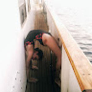 Meet your Posher, Leila